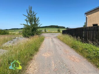 Prodej komerčního pozemku 57 493 m², Těně, ev.č. 00825 - 4