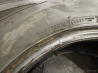 Zimní pneu Cooper 255/70/16 111T - 4