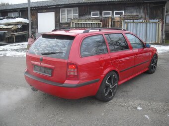 Skoda Octavia RS1 Kombi - 4