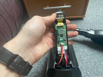 3x Tyčový vysavač Philips XC 8349/01 na ND - 4