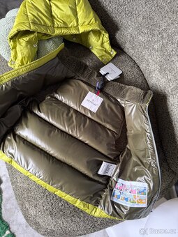 Luxusní, dětská vesta MONCLER - 4