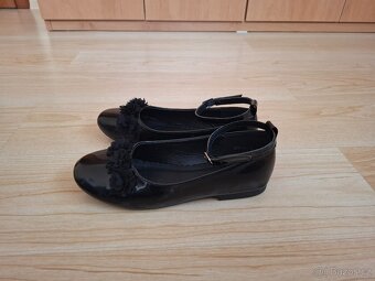 Dívčí lakované střevíce, vel.36 - 4