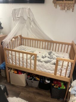 Dětská dřevěná postýlka - 4