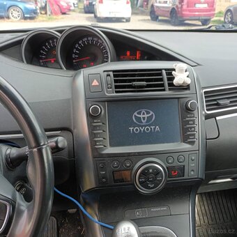 Toyota Verso 1.8 - 4