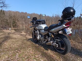 Yamaha Xjr 1300 - 4