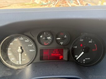 IVECO DAILY 3,0 CNG HI-Matic L3H2 - 4