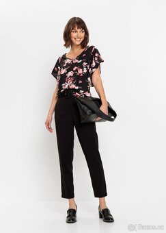 Elegantní romantická halenka 40/42 - 4