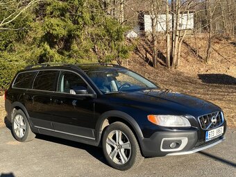 Prodám vůz Volvo XC70 2.4 D5 AWD Summum - 4