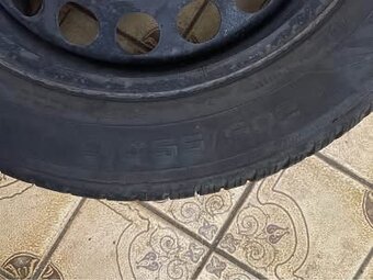 Plechová kola KOMPLET 4ks se zimní pneu 205/55 Nokian WR A3 - 4