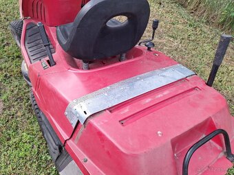 Zahradni traktor Honda - 4