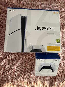 PlayStation 5 s mechanikou + 2 ovladače - 4