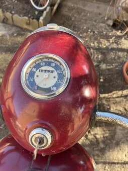 Jawa 250/ 353 - 4