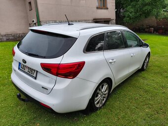 Prodám Kia Ceed sw 1.6 GDI - 4