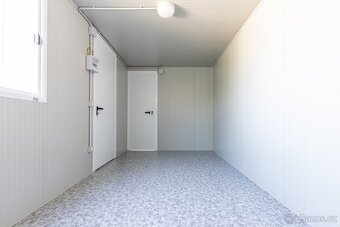 Kancelářkská buňka s WC a umyvadlem - 4