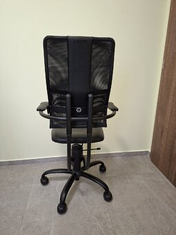 SPINALIS HACKER/Kancelářská židle (OP23.000kc) - 4