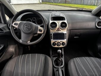 Prodame Opel Corsa 1,2 i - 4