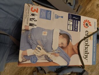 ErgoBaby Adapt - 4
