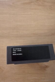 Samsung Galaxy S25 - 4