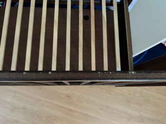 Dřevěná dětská postýlka - 4