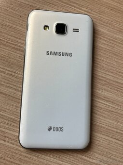 Samsung J5 J500 bílý - 4