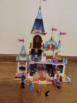 Lego zámek Popelky - 4