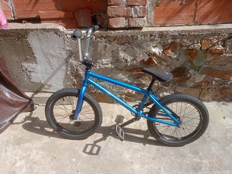 Prodam bmx WETHEPEAPLE 18 RAM STAN NOVÝ - 4