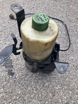 Servo fabia 2 TRW 6R0423156, 6Q1 423 051 CB - 4