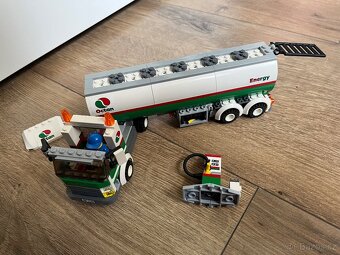 Lego 3180 cisterna octan energy, návod - 4