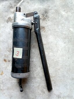 Mazací lisy - 4