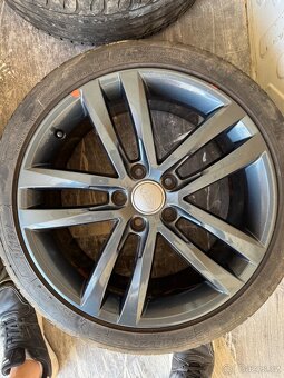 Audi alu kola r18 + guma 225x40 letní - 4