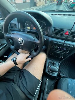 Volant Octavia 1 - 4