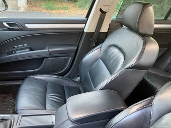 ŠKODA SUPERB II COMBI-KOŽENÝ INTERIER - 4