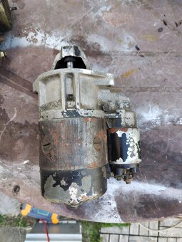 Startér - 4
