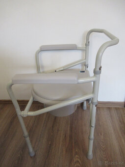 Toaletní křeslo nové 1690Kč nebo dohoda - 4