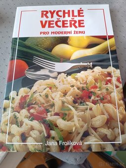 Knihy kuchařské, 11 ks, a další - 4