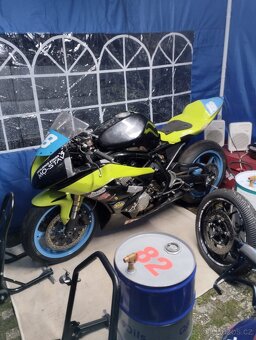 Kawasaki er6 twin - 4