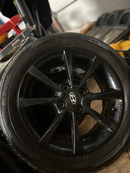 kola+pneu k vozu Hundai i10 - 4