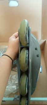 Dámské kolečkové brusle světlé Rollerblade - 4