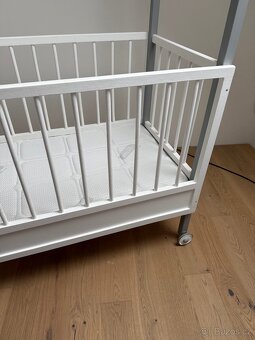 Dětská domečková postýlka - 4