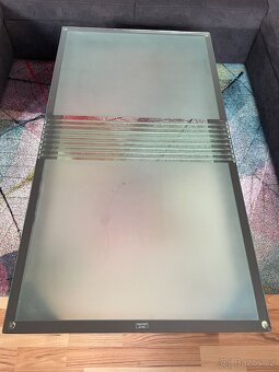 Konferenční stolek - 4