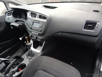 Poslední šance koupit díly Kia Ceed SW - 4