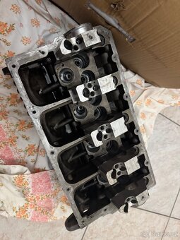 Hlava motoru 1.9ve - 4