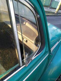 Prodám otvírací boční okna ze - 4