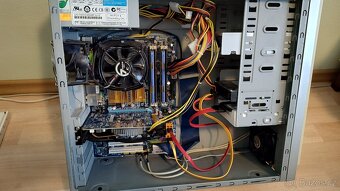 PC soc.775, C2D E7600, monitor - 4