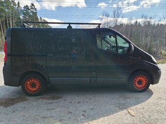 Opel Vivaro 2,0CDTI, rok 2008 - 4