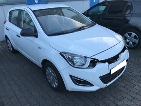 Hyundai i20 1.2i 16V Comfort,1.MAJITEL, LAHKO HAV - 4