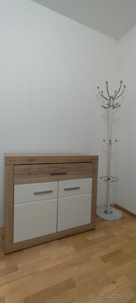 Prodej botníku San Remo/bílý lesk - 4