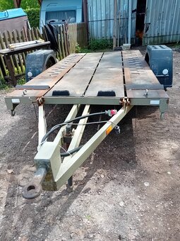 Podval za nákladní auto - 4