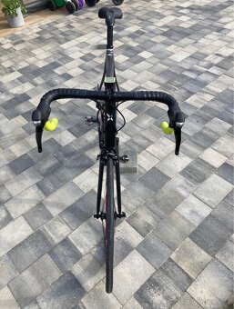Silniční kolo B TWIN SHIMANO 105 Carbon Mavic Aksium - 4