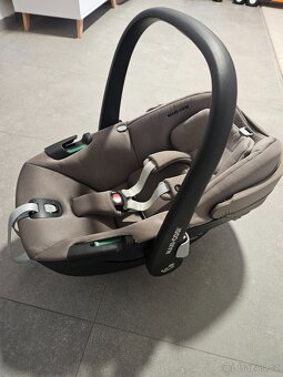 Autosedačka Maxi Cosi Pebble 360+zákl. Family Fix - 4